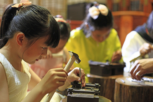 应曼，13330510493《专注》