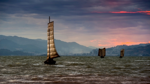 朱晓榆13808737256《归航》