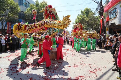 吴树忠13708710547《盘龙》