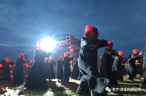 古滇火把节上演音乐狂欢大戏3