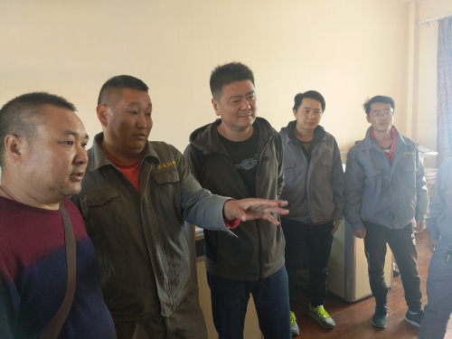 。112