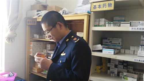 晋宁区市场监管局六街所完成辖区医疗机构药械监管全覆盖 1