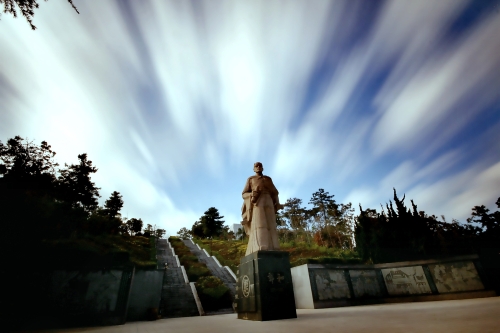 《海上巨人》张朝成摄 拍摄地：郑和公园13619636109