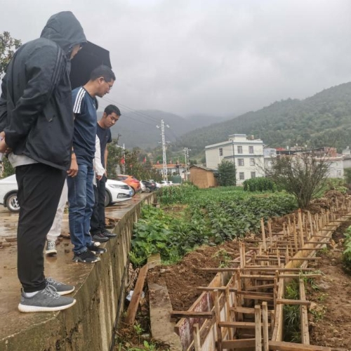 扶贫办——晋宁区扶贫办以“三步走”工作法抓严抓实项目建设图片1（2021.07.08）