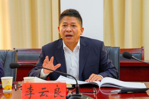 区委副书记李松区政府常务副区长李云良带队到二街镇协调推进关索庙