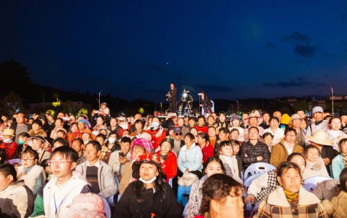 2现场观众