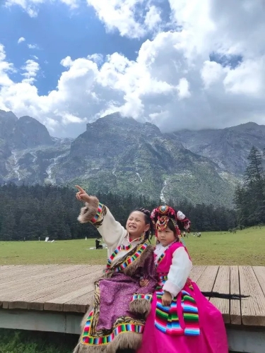 4.赵束睿 束昕芮