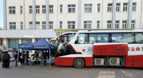 双河乡无偿献血活动现场照片